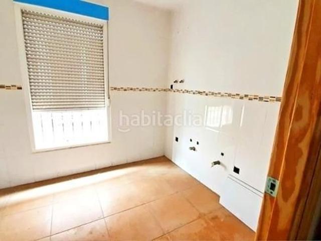 Planta baja en venta en Posadas. Piso en venta en CALLE FERNANDEZ DE SANTIAGO EN EL PUEBLO DE Posadas. Plantas bajas.