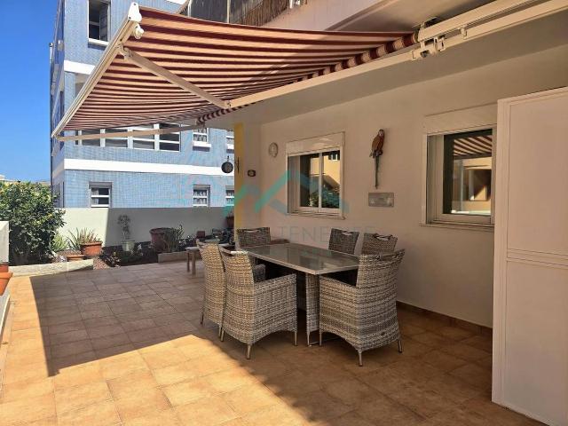 Planta baja en Venta en Playa de San Juan