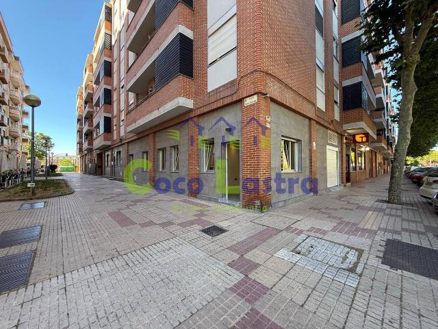 Planta baja en Venta en Rollo Puente Ladrillo