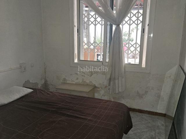 Planta baja en venta en Sant Adrià de Besòs, Sant Joan Baptista. PISO CON TERRAZA PRIVADA DE 20 M2 EN SANT ADRIÀ DE BESÒS. Plantas bajas Sant Adrià de.