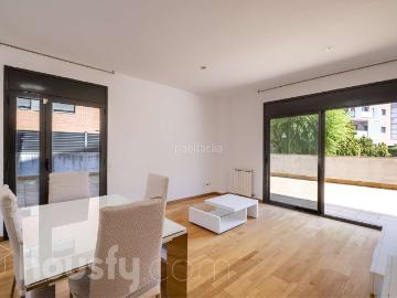 Planta baja en venta en Sant Cugat del Vallès, Turó de Can Mates. Plantas bajas Sant Cugat del.