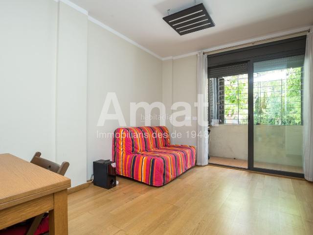 Planta baja en venta en Sant Just Desvern, Centre. Plantas bajas Sant Just.
