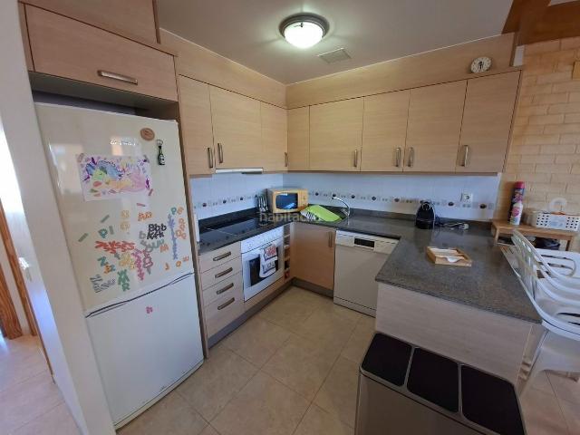 Planta baja en venta en Sant Jaume d´Enveja Costa Dorada. Apartamento en venta en Els Muntells con terraza, parking y piscina comunitaria. Plantas bajas Sant Jaume.
