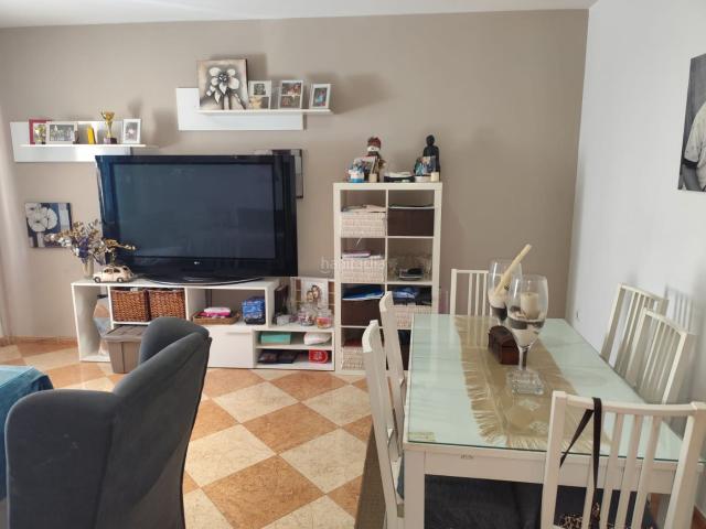 Planta baja en venta en Santos de Maimona Los. VIVIENDA PLANTA BAJA, 3 DORMITORIOS, GRAN SALON, 3 DORMITORIOS, 2 BAÑOS, LAVADERO Y PATIO. Plantas bajas Santos de Maimona.