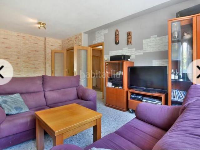 Planta baja en venta en Sabadell, Ca n'Oriac. IDEAL PARA PAREJAS. Plantas bajas.