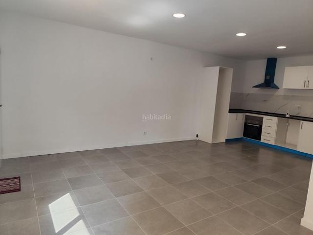 Planta baja en venta en Sabadell, Creu de Barberà. Estrena tu nuevo hogar en La Creu de Barberà!. Plantas bajas.
