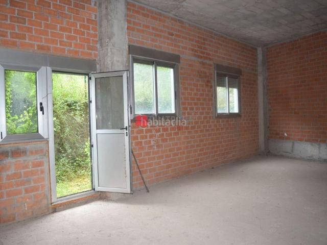 Planta baja en venta en Sada. Piso en venta en Sada, a escasos minutos de la playa. Plantas bajas.