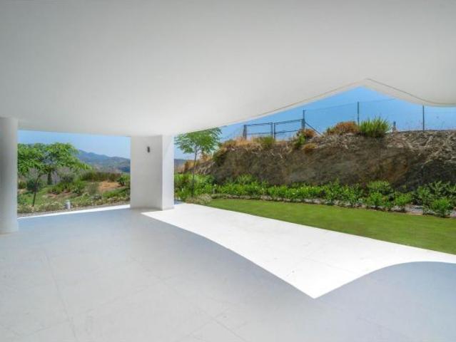 Planta baja en Alquiler en Ojén, Málaga