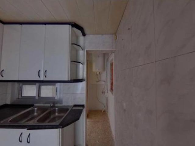 PLANTA BAJA OCUPADA 3 HABITACIONES, CARRER SANT JAUME, RIPOLLET