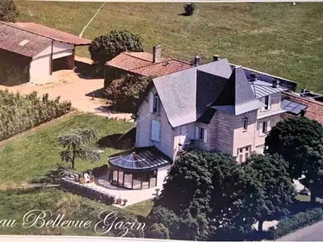 Plassac 33390 Achat / Vente maison 10 pièces t10