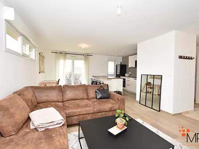 Pleumeleuc 35137 Location appartement 2 pièces t2 au dernier étage parking