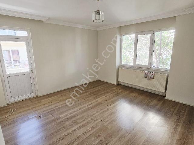 Plevne Mah. İzmir Yolu Karşısı Adliye'ye Yakın Kiralık 2+1 Daire