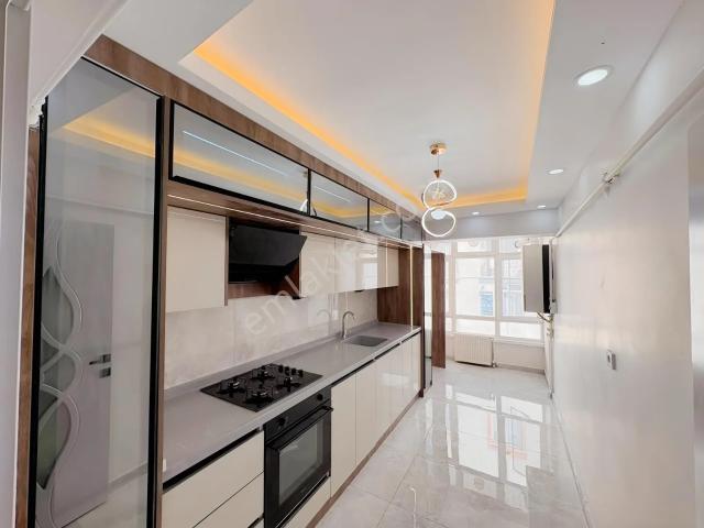 Plevne Mah. 3+1 Katta Full Ultra Lüks Yapılı Türk Hamamlı Daire