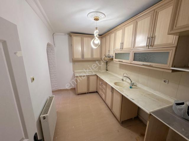 Plevne Mah. 3+1 Yüksek Giriş Yapılı Daire