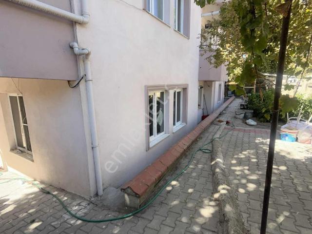 Plevne Mahallesinde Kiralık 2+1 Bahçe Katı Daire