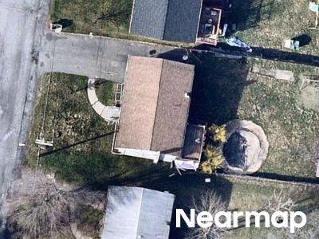 Pleasant View Ave