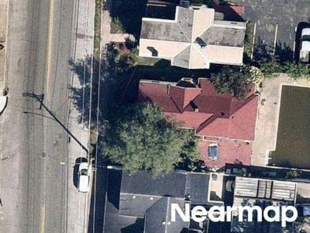 Pleasant Ave