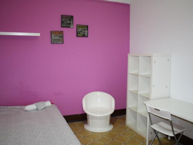 Pleasant double bedroom in the centre of Barcelona