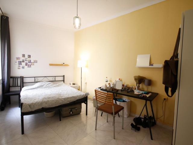 Pleasant double bedroom in Sant Andreu