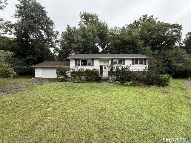 Pleasant Dr, North Haven, Home For Sale