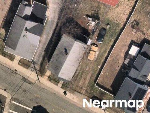 Pleasant St