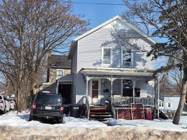 Pleasant St