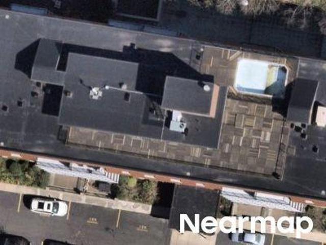 Pleasant St Apt 107