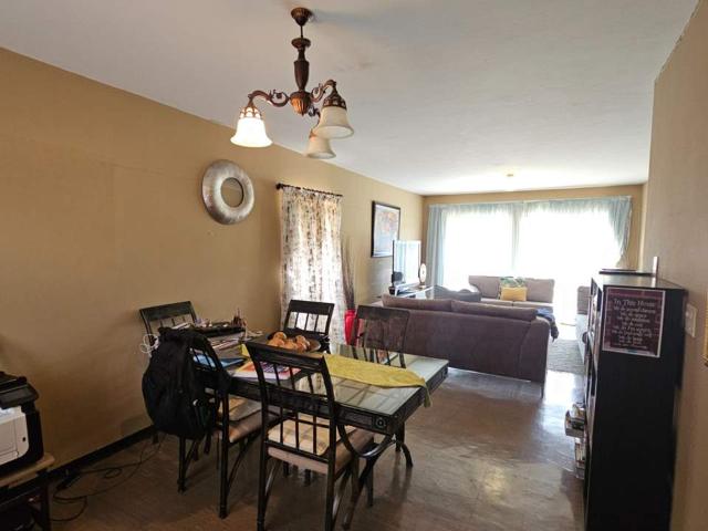 Large 2 Bedroom Flat Navalsig