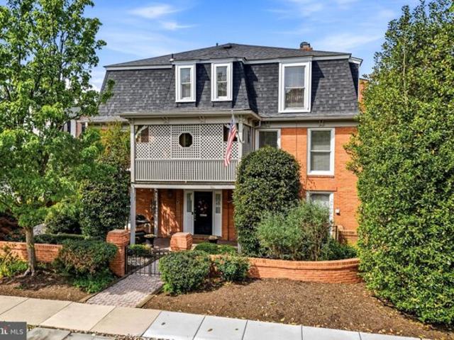 Plum St, Moorestown, Condo For Sale