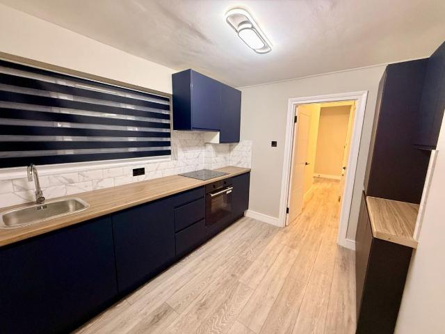 Plumstead Common Road, London SE18, 1 bed flat to rent, £1,550 pcm | PrimeLocation
