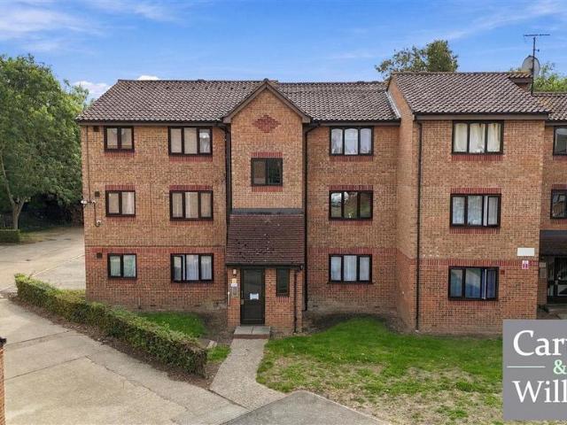 Plumtree Close, Essex 1 bed apartment to rent £1,350 pcm £312 pw