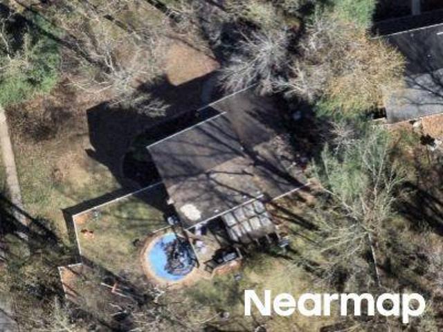 Plymouth Dr