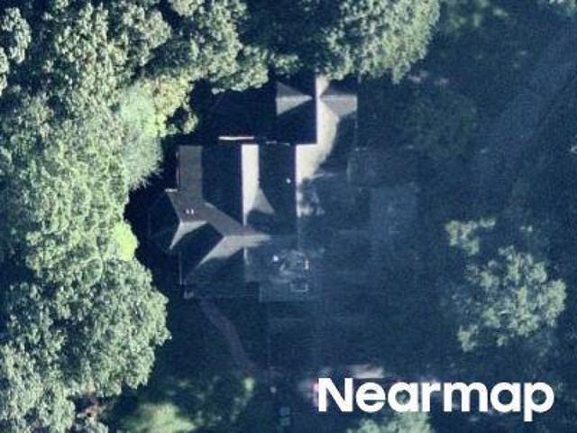 Plymstock Ln NW