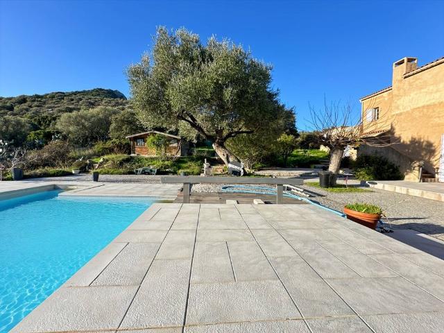 PMaison de luxe de 177 m2 en vente Palasca, Corse