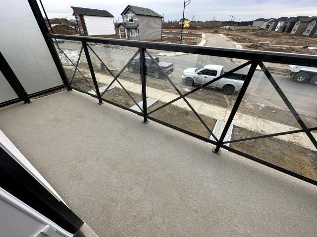 PN 0053 Modern Living in the Heart of Aster Brand New 2 Bed + Den Townhouse!