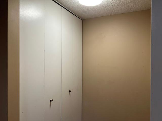 PN 0948 Bright 3 bedroom townhouse