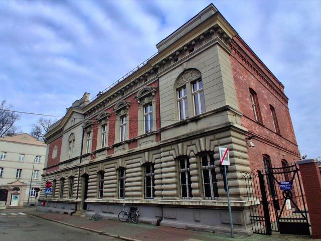 Lokal użytkowy 78 m2 w centrum Pszczyny, elastyczne aranżacje