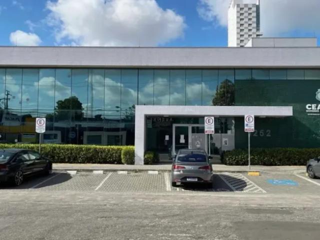 Prédio com 1.251 m² e 39 vagas, 2 pav e elevador Região da Av. Bezerra de Menezes Fortaleza CE