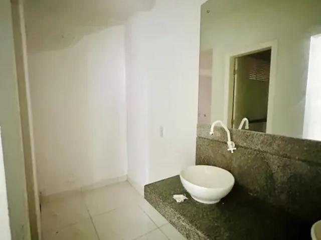 Prédio Comercio a Venda ou Locação em Lagoa Nova 350 m2