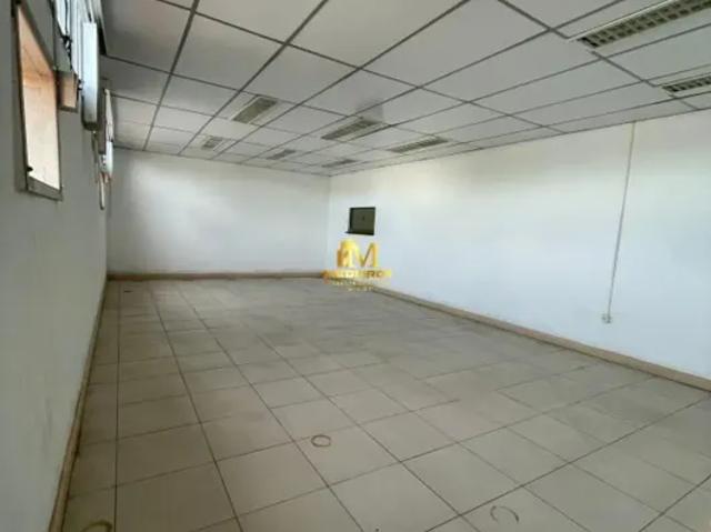 Prédio Comercial na Praça 14 1.234m²