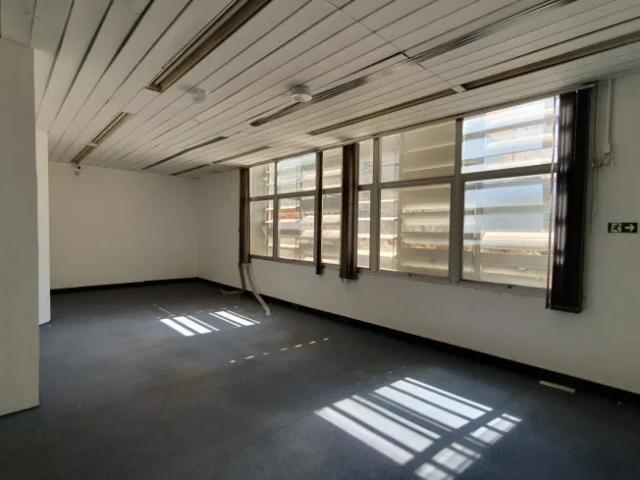 Prédio comercial para aluguel locação com 5.300 m2 na Rua 2 quase esquina com Av. Goiás Goiânia