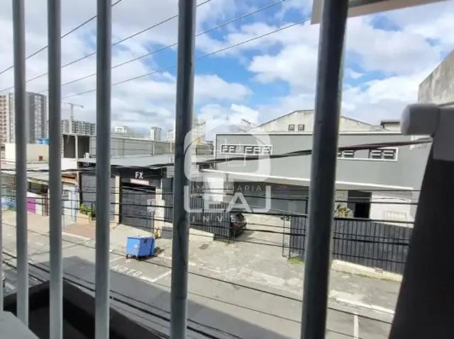 Prédio comercial para locação de 280m² com 6 salas amplas e bem divididas em Santo Amaro