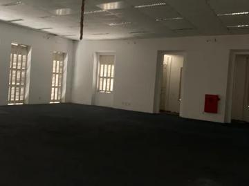 Prédio histórico no centro de Manaus com 1.100m2 de área construída