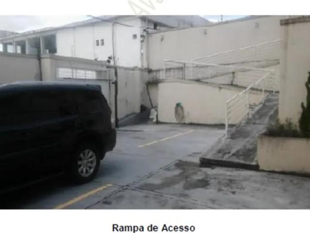 Prédio na Rua Rio Jurua