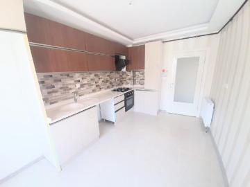 Prıme Ofis'ten Kuşcağız Mahallesi Cadde Üzeri 3+1 Satılık Daire