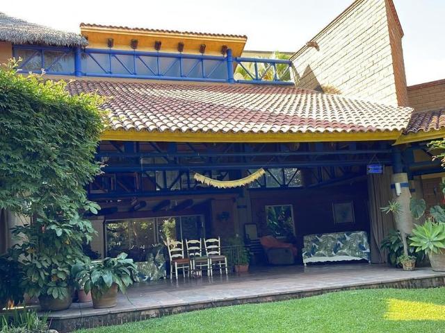 PRO1099 CASA EN EL CORAZON DE CUERNAVACA