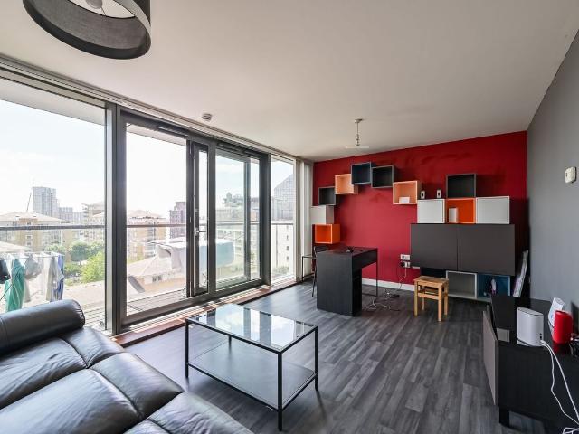 Proton Tower E14, Docklands, London, 2 bed flat to rent, £3,000 pcm | PrimeLocation