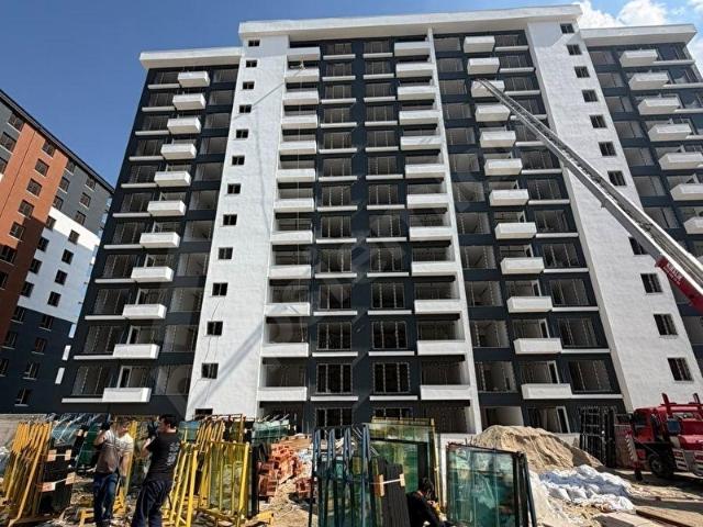 Protokol Yolunda Yüksek Kat Uygun Fiyatlı 2+1 Sıfır Daire