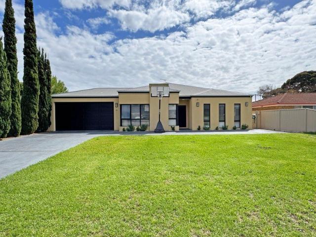 Proudly listed by Keith Ogley and Julie Jackson, Elders Real Estate Esperance