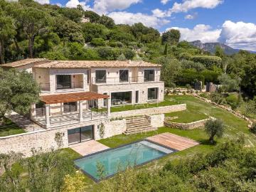 Provençale rénovée avec vue panoramique mer et village 381m² Saint Paul
